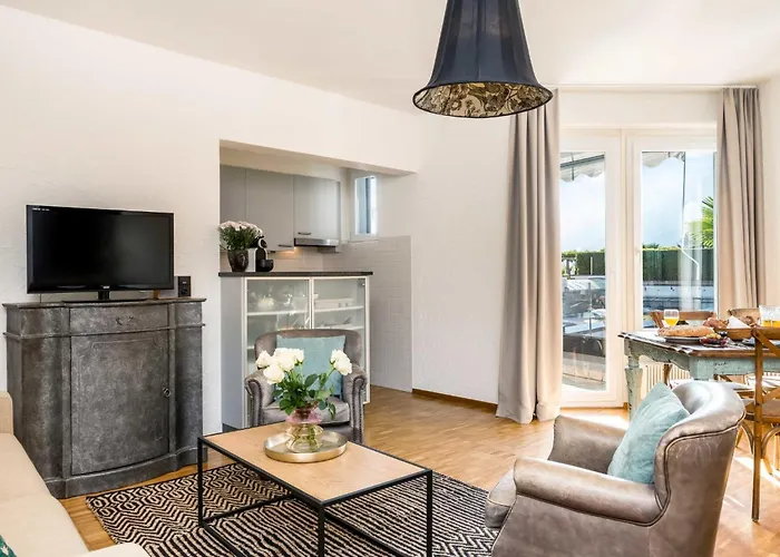 Junior Modern-20 By Interhome